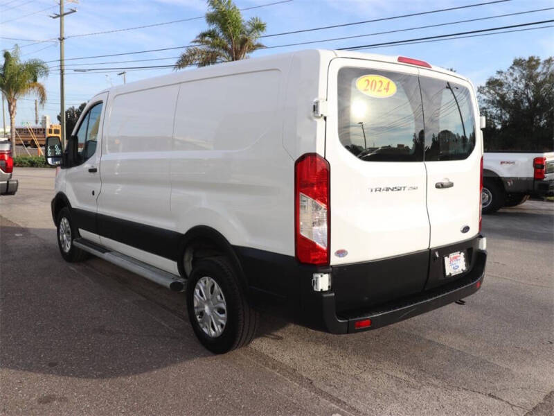 2024 Ford Transit