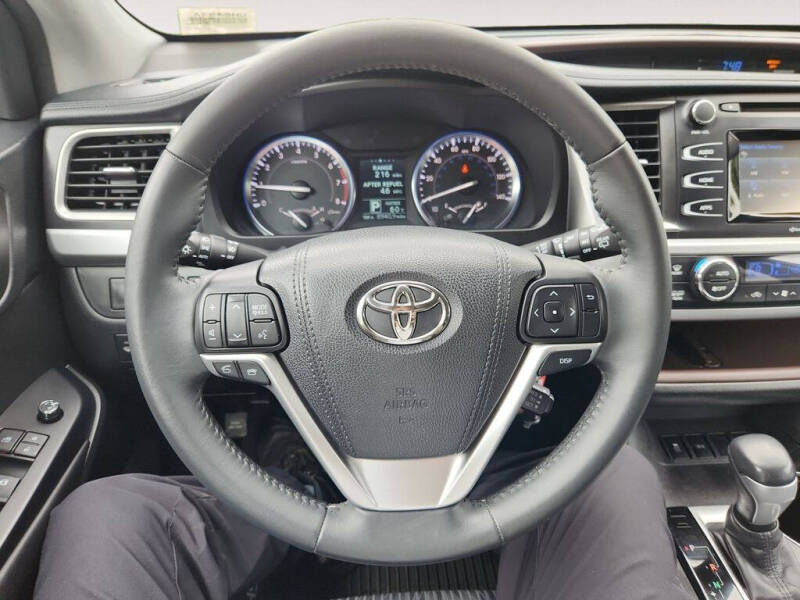 2015 Toyota Highlander