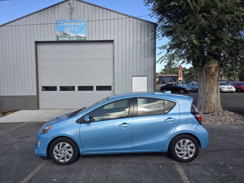 2015 Toyota Prius c