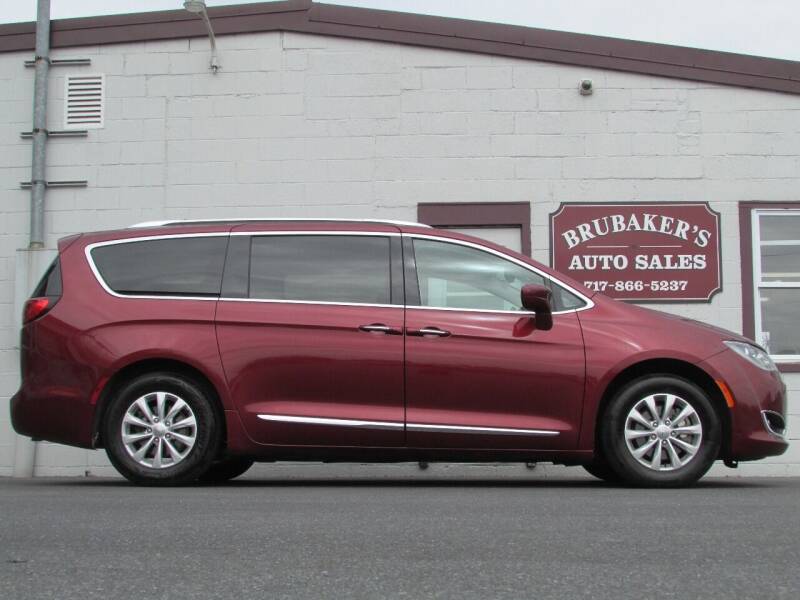 2019 Chrysler Pacifica for sale at Brubakers Auto Sales in Myerstown PA