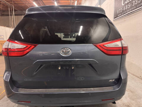 2016 Toyota Sienna XLE Premium 8-Passenger