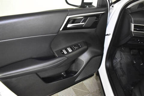 2024 Mitsubishi Outlander PHEV SE