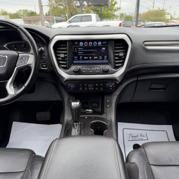 2017 GMC Acadia SLT-1