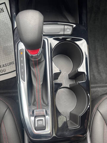 2025 Chevrolet Trax RS