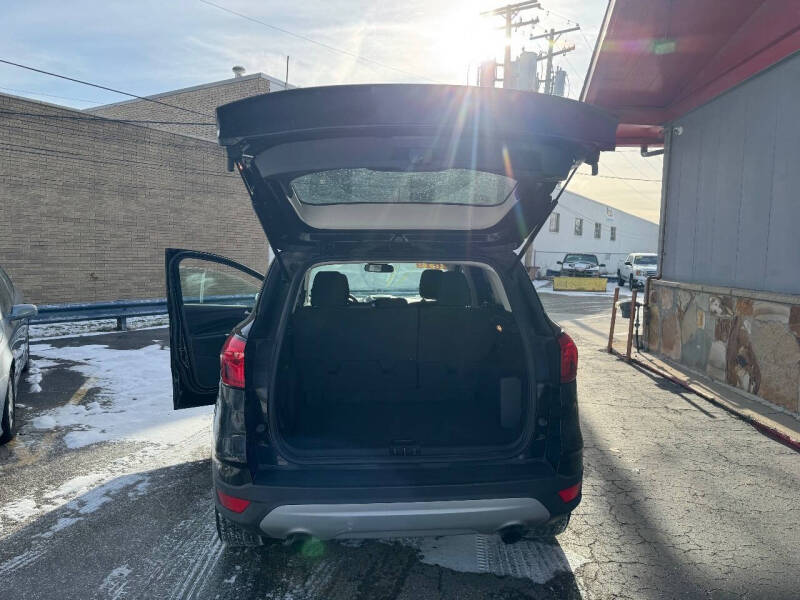 2019 Ford Escape SE