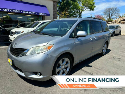 2012 Toyota Sienna for sale at CARMART ONE LLC in Freeport NY