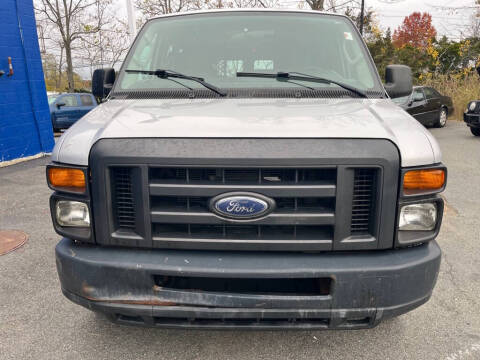 2011 Ford E-Series E-250