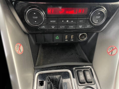 2025 Mitsubishi Eclipse Cross SE