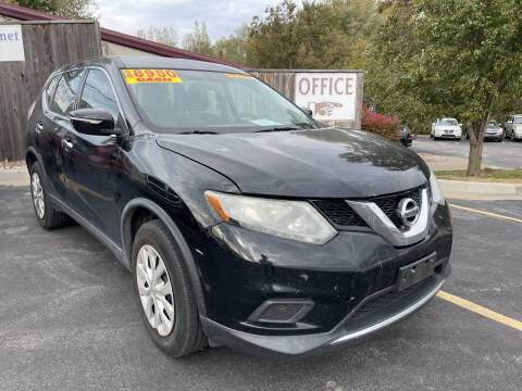 2015 Nissan Rogue for sale at Best Buy Car Co in Independence MO