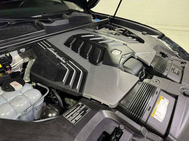 2022 Lamborghini Urus