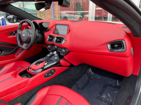 2021 Aston Martin Vantage