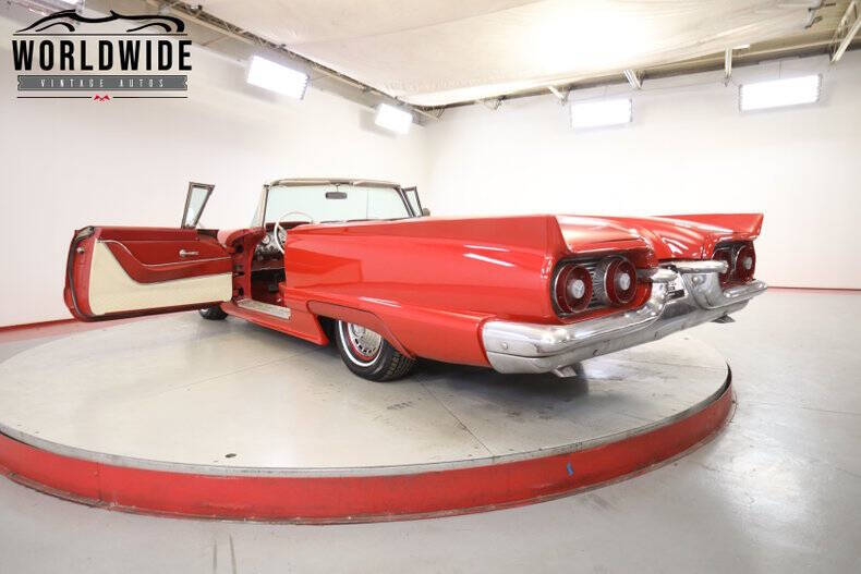 1959 Ford Thunderbird