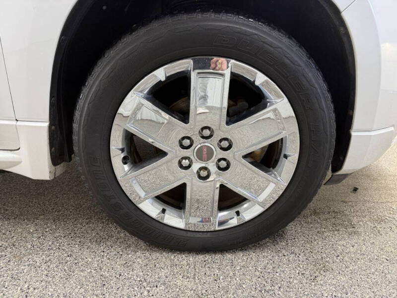 2016 GMC Acadia Denali