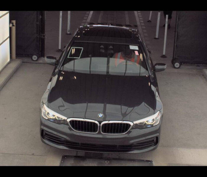 2019 BMW 5 Series 540i