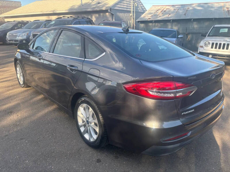 2019 Ford Fusion SE