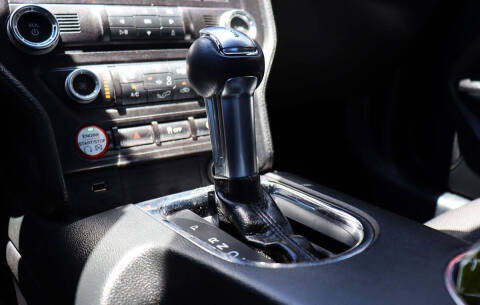 2015 Ford Mustang V6