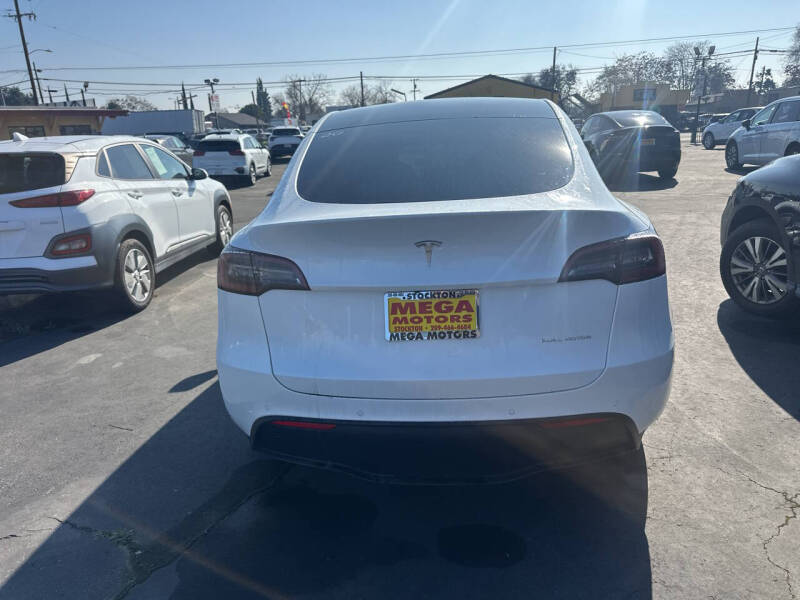 2022 Tesla Model Y Long Range