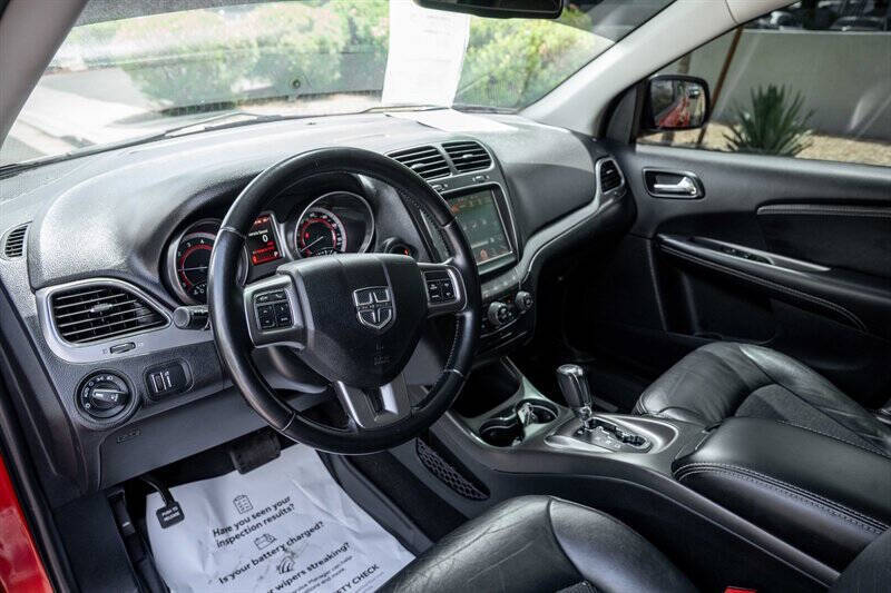 2020 Dodge Journey Crossroad