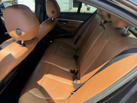 2017 BMW 3 Series 330i
