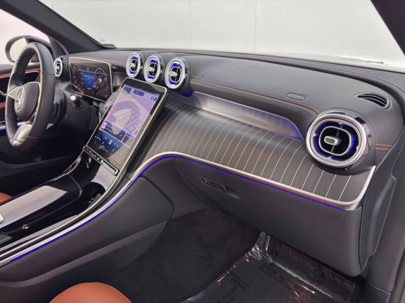 2023 Mercedes-Benz GLC GLC 300 4MATIC