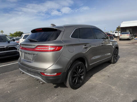 2017 Lincoln MKC Select