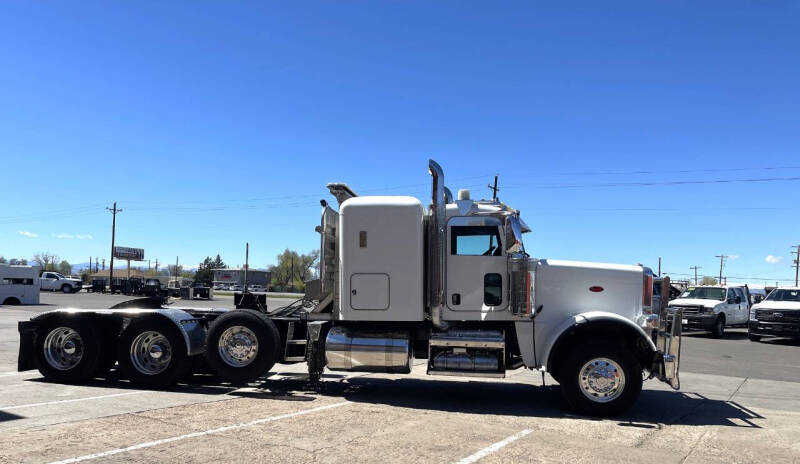2014 Peterbilt 388