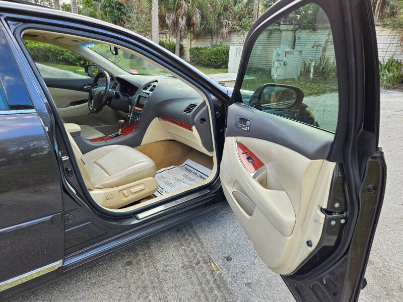 2011 Lexus ES 350