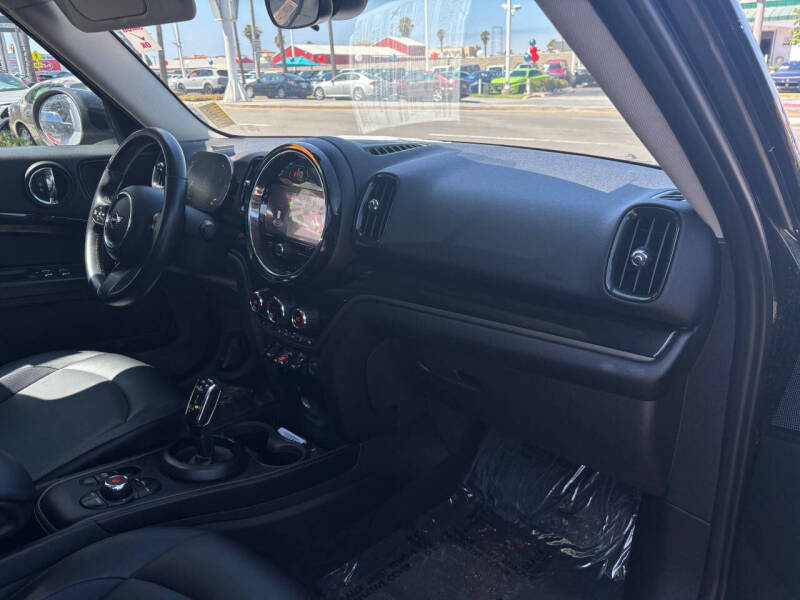 2022 MINI Countryman