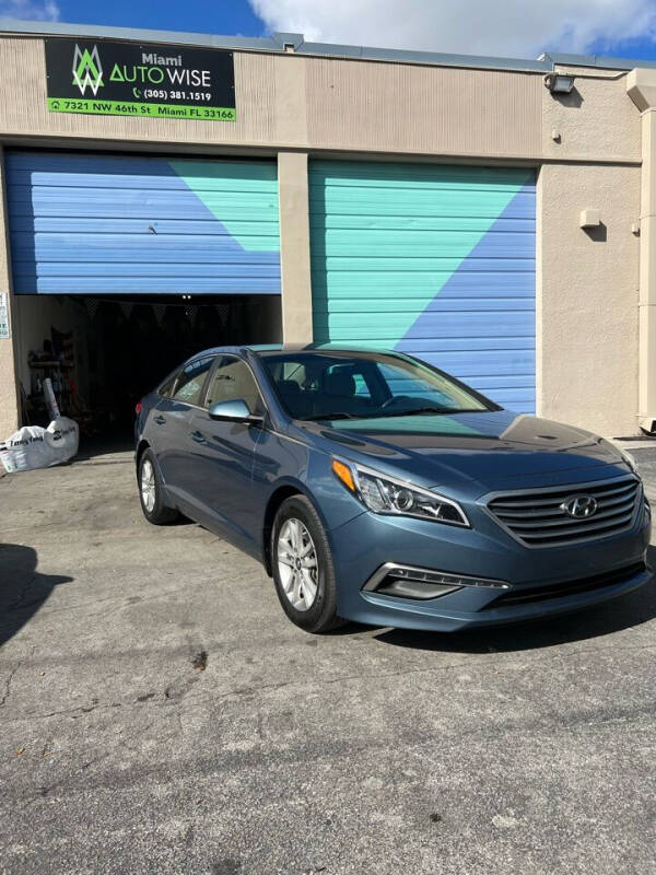 2015 Hyundai Sonata for sale at MIAMI AUTOWISE, LLC. in Miami FL