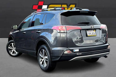 2017 Toyota RAV4 XLE