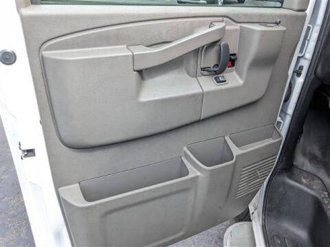 2024 GMC Savana 2500