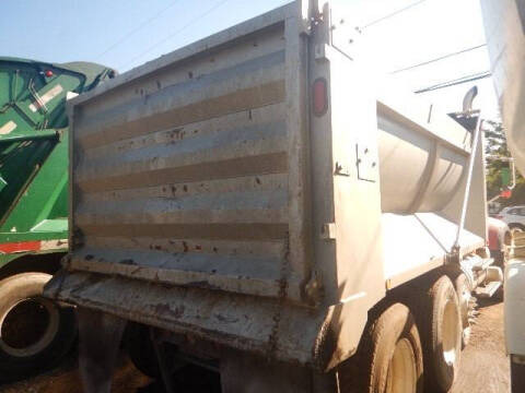 2008 Mack Granite GU713