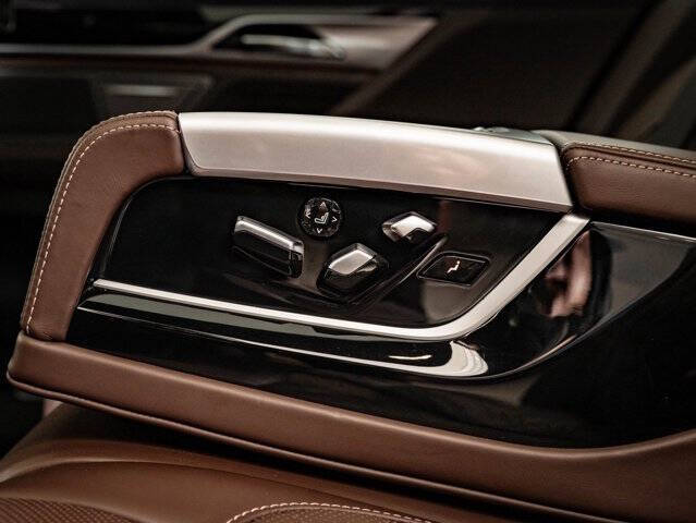 2022 BMW 7 Series ALPINA B7 xDrive