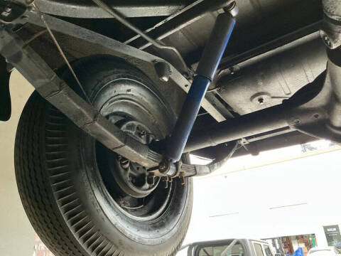 1951 Kaiser Henry-J Coupe