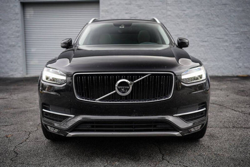 2017 Volvo XC90 T5 Momentum