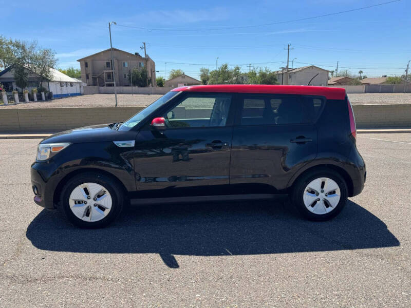 2015 Kia Soul EV +