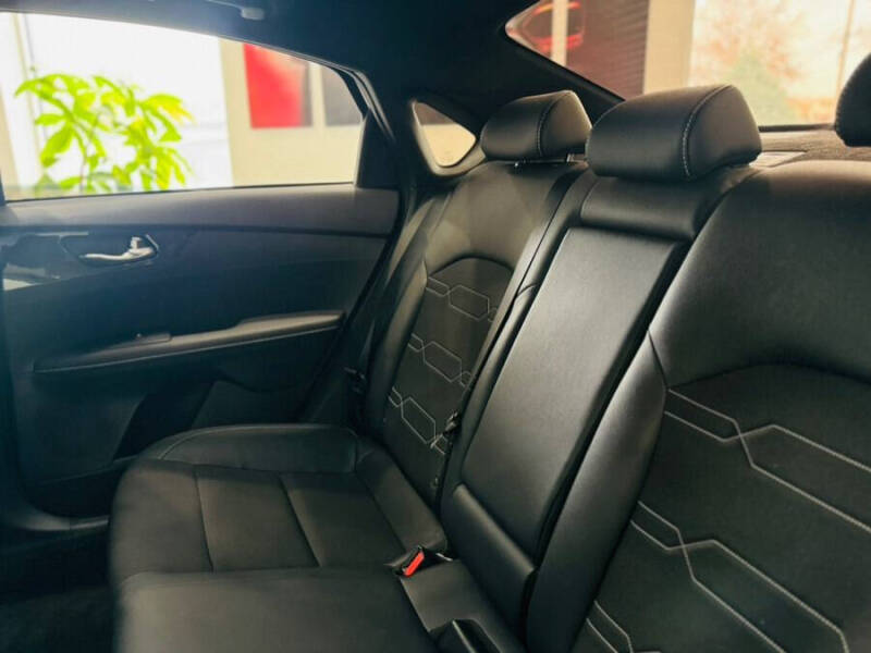 2023 Kia Forte GT-Line