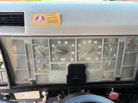2001 International 4800