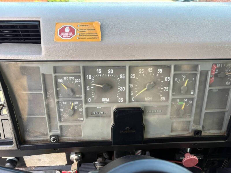 2001 International 4800