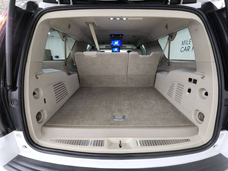 2020 Cadillac Escalade ESV Premium Luxury