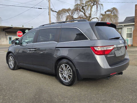 2011 Honda Odyssey EX-L w/DVD