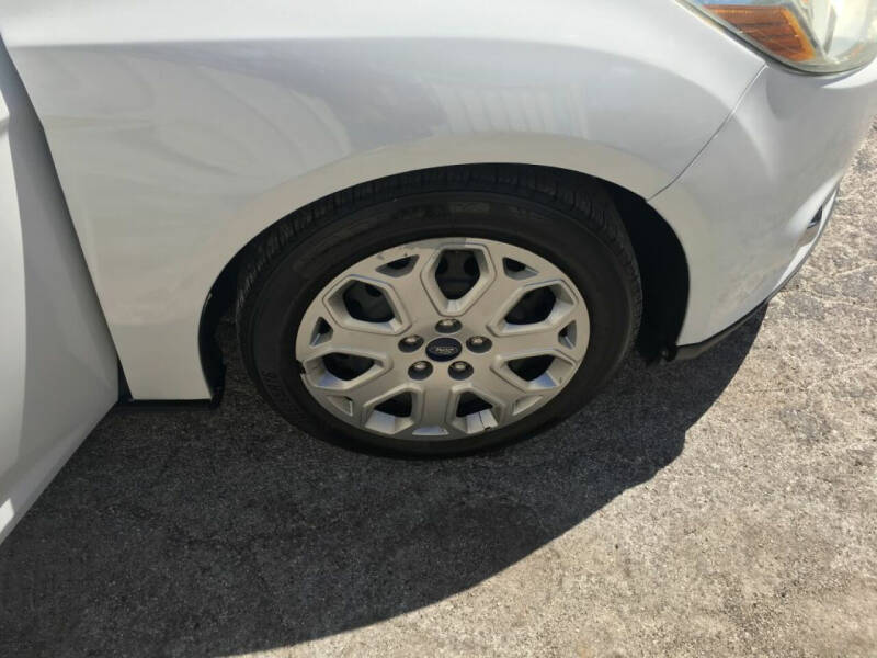 2012 Ford Focus SE