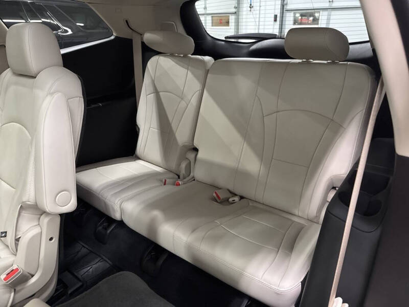 2023 Buick Enclave Premium