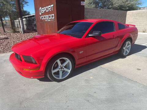 2005 Ford Mustang GT Premium