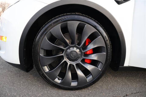 2023 Tesla Model Y Performance