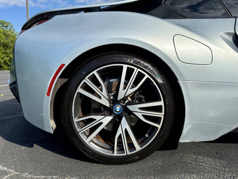 2015 BMW i8