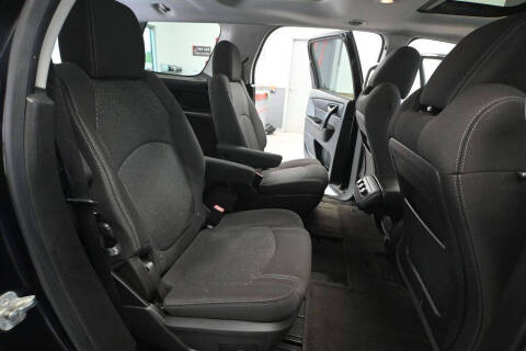 2016 GMC Acadia SLE-2