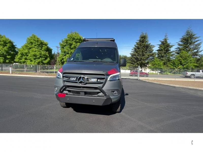 2024 Mercedes-Benz Sprinter