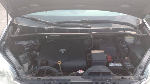 2017 Toyota Sienna LE 7-Passenger Auto Access Seat