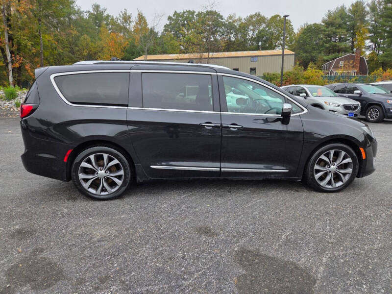 2017 Chrysler Pacifica Limited